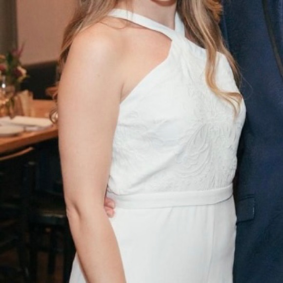 White jumpsuit - Picture 3 of 5